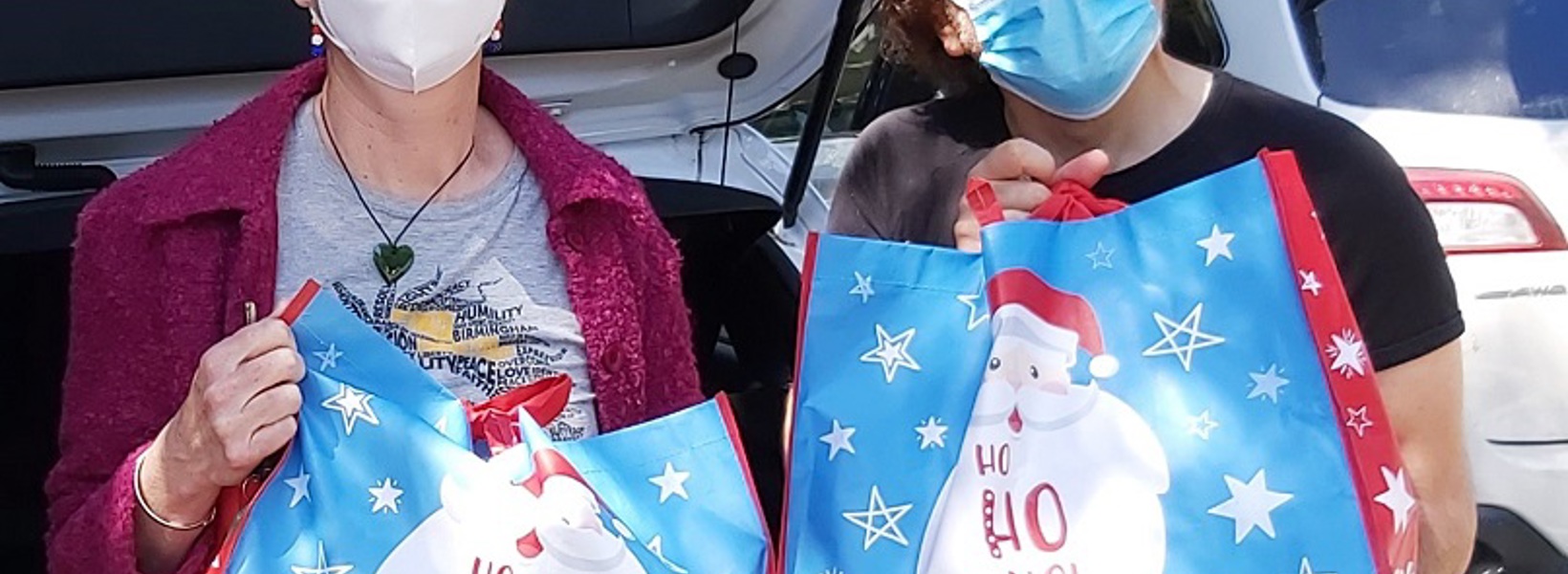 HIVhamperscrop.jpg HIVhamperscrop.jpg