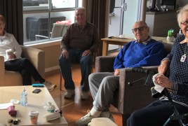 Broadwater Gardens Hole in the wall cafe (1)_crop.jpg Broadwater Gardens Hole in the wall cafe (1)_crop.jpg