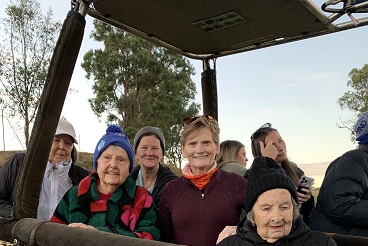 Lilydale residents hot air ballooning