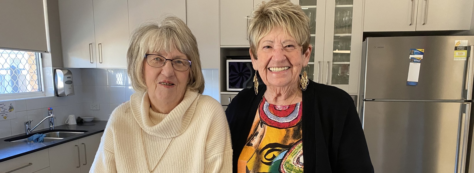 Inverpine Jan and Christine IMG_1533.JPG Inverpine Jan and Christine IMG_1533.JPG