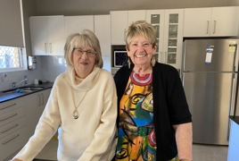 Inverpine Jan and Christine IMG_1533.JPG Inverpine Jan and Christine IMG_1533.JPG