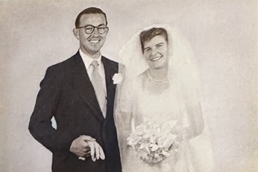 Beechwood residents Ramon and Dorothy wedding photo