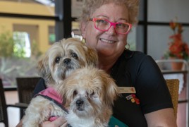 Rowes Bay DT Chezz Thompson w dogs China (pink) Sherbet (blue)_crop.jpg Rowes Bay DT Chezz Thompson w dogs China (pink) Sherbet (blue)_crop.jpg