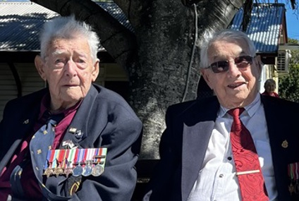 Alan and Ken_.jpg Alan and Ken_.jpg