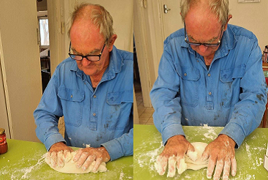 Lloyd making pizza_.png Lloyd making pizza_.png