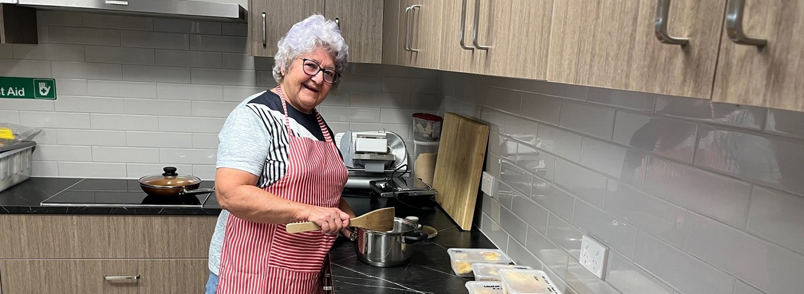 Margaret cooking up meals during the Townsville floods.jpg Margaret cooking up meals during the Townsville floods.jpg