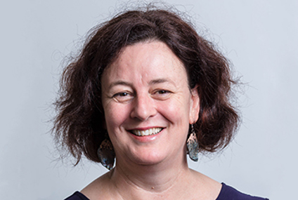 Genevieve DINGLE web.jpg Genevieve DINGLE web.jpg