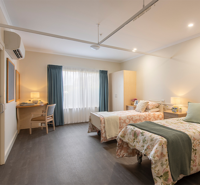 Ross Robertson Companion Room 2 Bed