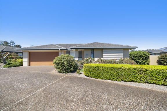 Web 001_Open2view_ID974160-2_160_Park_Street_Port_Macquarie_NSW_2444.jpg