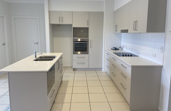 Carrington Unit 21 Kitchen.jpg